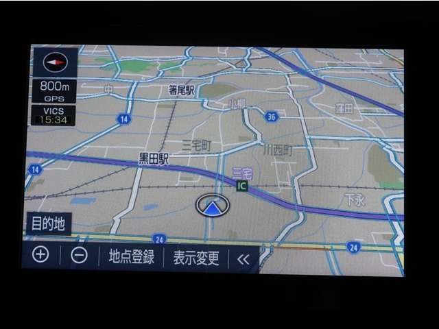 ナビゲーションを装備。タッチパネル式で使いやすく、お出かけもラクラクです。