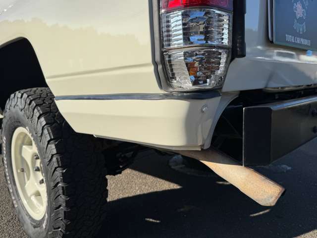 クロカンバンパーにした際の不自然さを払しょくするリアガーニッシュ☆