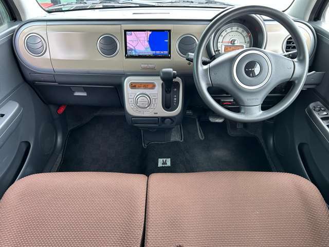 もしも事故に巻き込まれた時に目撃者がいなかったら…危険なあおり運転に遭遇したら...そんな時の役に立つドライブレコーダーも取り扱っております！※別途有料です。