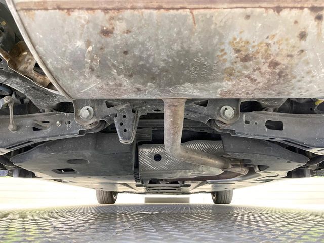 下回りがきれいなうちに、防錆加工の施工がオススメ。降雪地域はもちろん、沿岸部にお住いの方や、趣味でマリン・ウィンタースポーツをされる方に大変好評いただいております。