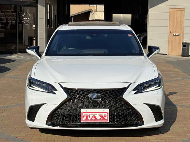 弊社は新車、中古車の販売、車検工場、板金塗装工場を完備し、様々な業務を行っております！納車後のアフターフォローもお任せ下さい！