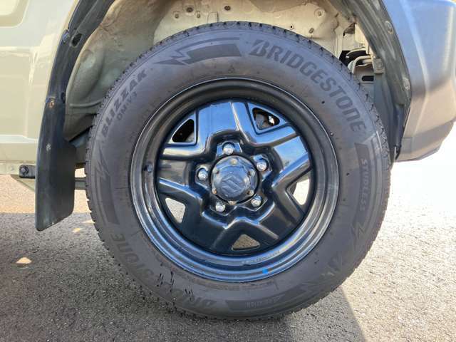 【ポケットカーズが選ばれるワケ】☆☆　保険　☆☆　保険専門のスタッフがお店に在中。もしもの時のサポートや事故対応しています！