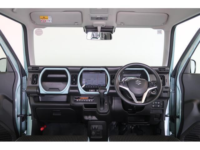 【インテリア】足元広々インパネシフト♪運転席から助手席への移動もラクラク♪運転席・助手席SRSエアバッグとSRSカーテンエアバッグ、フロントSRSサイドエアバッグ、6つのエアバッグを装備で安全装備充実