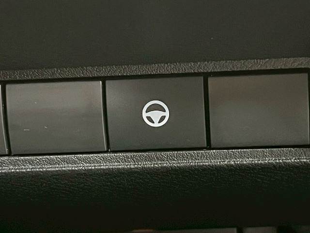 パーキングアシスト付き！