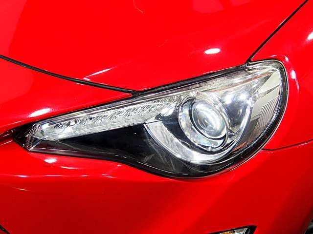 低価格カーといえばCOLOR’S（カラーズ）！！ご期待に添える車がきっと見つかります！！在庫にない場合でもお探しする事も可能です！