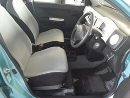 「この車の写真をもっと見たい」「状態が気になる」「この装備はついている？」どんな小さな疑問でもお気軽にお問い合わせください！