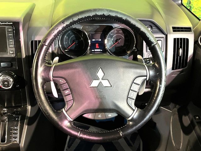 【ステアリングスイッチ】運転中、前方から目線をそらすことなく、オーディオ等の操作が可能な便利機能！安心＆快適なドライブを演出してくれます♪