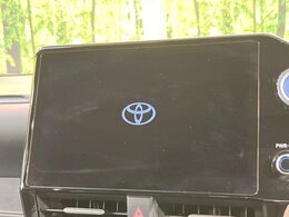 【10.5インチ　ディスプレイオーディオ】大画面のディスプレイはAppleCarPlayやAndroidAutoが利用可能。大きな画面でスマホナビアプリ等が利用いただけます♪