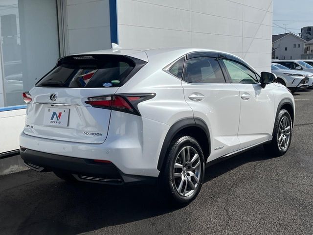 ☆全国のネクステージからお取り寄せが可能※！遠方の店舗に展示してあるクルマが気になる場合も、最寄りの店舗でご覧いただくことが可能です！是非私たちに要望をお聞かせください！※別途費用