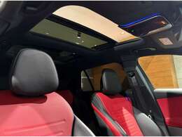 ■パノラミックスライディングルーフ ￥246,000-