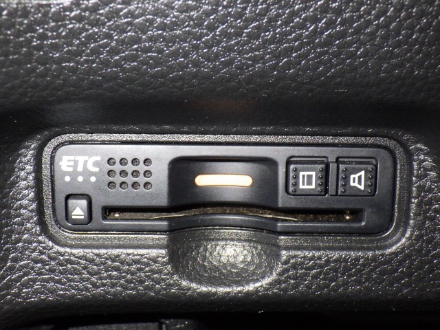 ◆◆ETC付！高速道路の料金所はキャッシュレスで通過です！サービスエリア等にあるスマートインターの出入りも利用可能でとっても便利☆ご納車後すぐにお使い頂けるようセットアップしてのお渡しとなります。