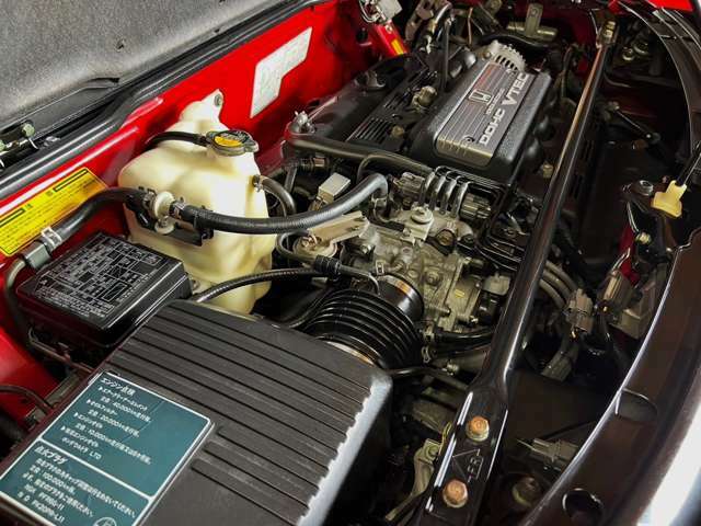 自然吸気エンジン3.0L・V6・DOHC・VTECエンジン。