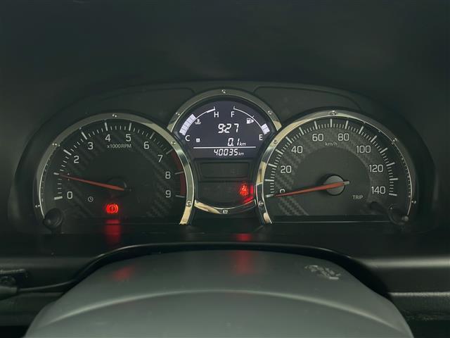 【スピードメーター】メーターがシンプルで見やすく運転しやすいですね！