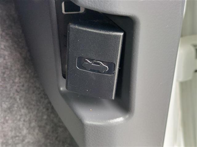 ☆安心の全車保証付き！（※部分保証、国産車は納車後3ヶ月、輸入車は納車後1ヶ月の保証期間となります）。その他長期保証(有償)もご用意しております！※長期保証を付帯できる車両には条件がございます。