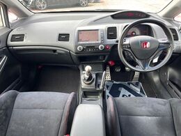 グループ総在庫数約30，000台！！全国の系列店からメーカー・車種問わずご紹介出来るので、あなたにピッタリのお車が見つかるはずです♪まずはお問い合わせ下さい☆