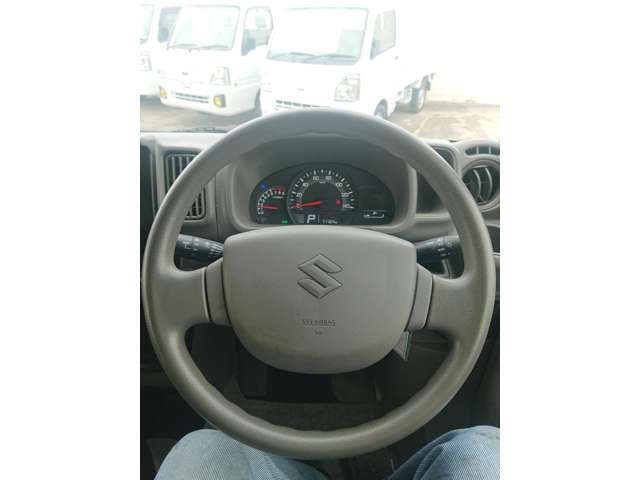 擦れキズなど少なく綺麗な状態を保たれています。