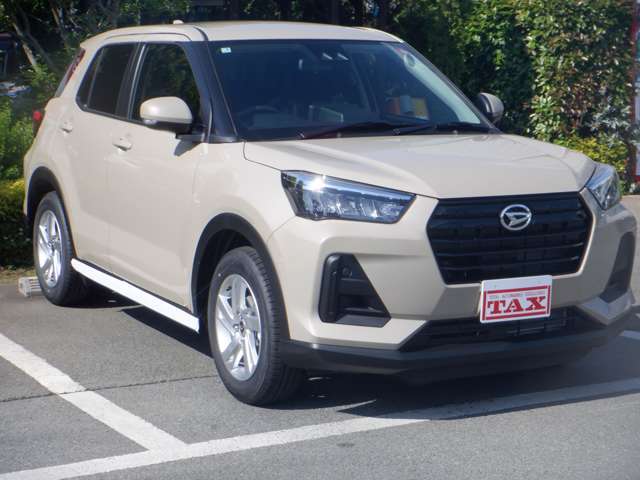 人気の登録済・届出済未使用車やおすすめ中古車を展示中！！各社メーカーの人気の軽自動車・小型車・普通車・大型車まで高須自動車にお任せ下さい！！日々新しい展示車両が続々入荷中です！！
