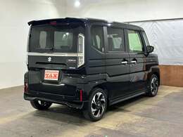 当店は安心のJUメンバーショップ！！JUでの仕入れや下取り車など展示しております☆（JU＝社団法人日本中古自動車販売協会連合会）