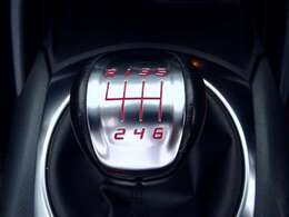 この124SPIDER、人気の6MTです！