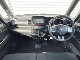 グループ総在庫数約30，000台！！全国の系列店からメーカー・車種問わずご紹介出来るので、あなたにピッタリのお車が見つかるはずです♪まずはお問い合わせ下さい☆