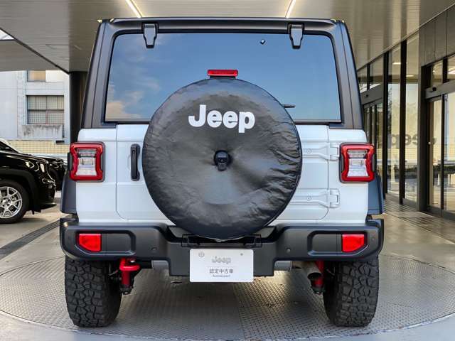 □■後ろ画像■□　飽きのこないデザインです