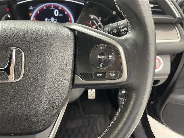 【運転席操作部】快適なドライブを楽しむための機能が装備されています！運転席から触れるので、使いやすいです！除菌プランいれていただくと、さらに清潔で安心していただけます！