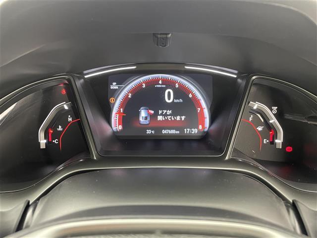 【スピードメーター】メーターがシンプルで見やすく運転しやすいですね！