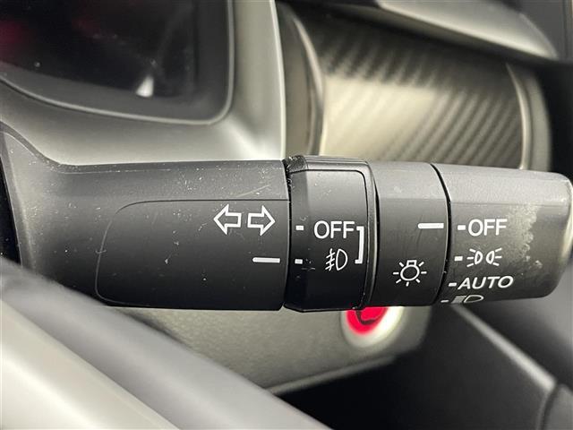 【運転席操作部】快適なドライブを楽しむための機能が装備されています！運転席から触れるので、使いやすいです！除菌プランいれていただくと、さらに清潔で安心していただけます！