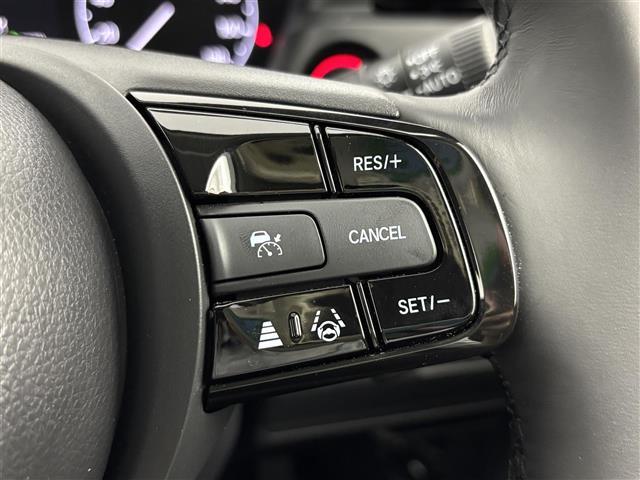 【運転席操作部】『運転席周辺の装備』の画像になります。快適なドライブを楽しむための機能が装備されています！運転席から触れるので使いやすいです！