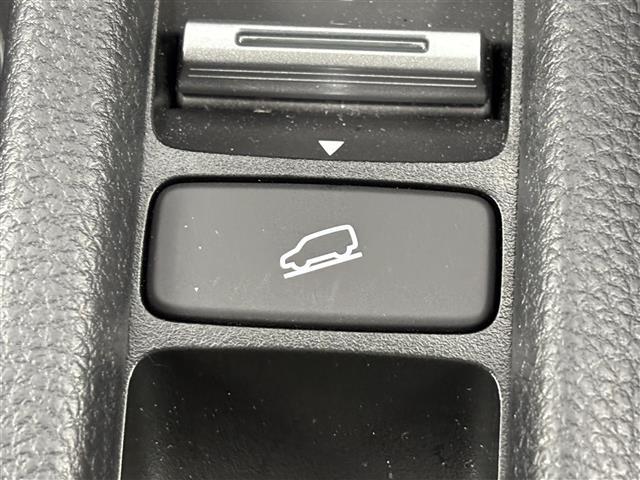 【お問い合わせください】写真の内容に関してやおクルマ購入までの流れなどご不明点、ご質問等がございましたらお気軽にガリバー店舗までお問い合わせください。