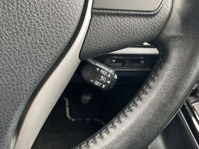 設定した車速を保って走行する、クルーズコントロール付き☆