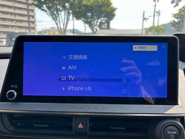 初めての旅先やドライブでも安心して目的地まで案内してくれます。