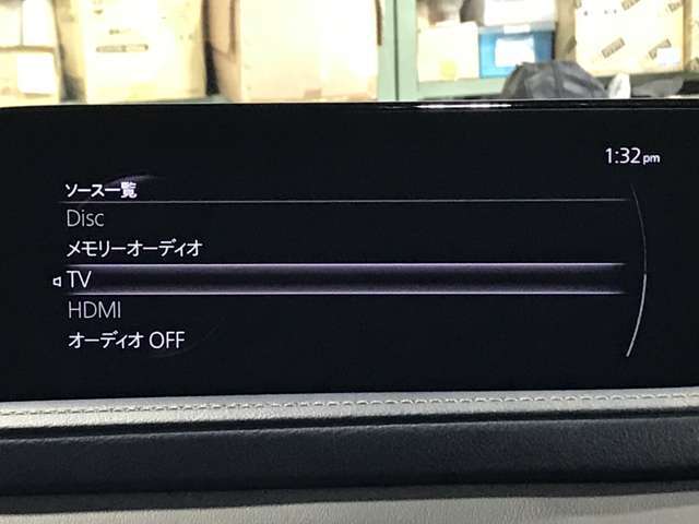 操作性はもちろんのことデザイン性にも優れた使いやすい純正オーディオとなっております♪