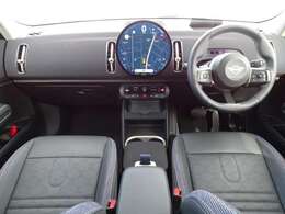 他社では車両価格が安くても膨大な諸経費で総支払額が高いケースが多く見受けられます…当社では整備費＆保証料込価格になりますのでご安心です♪