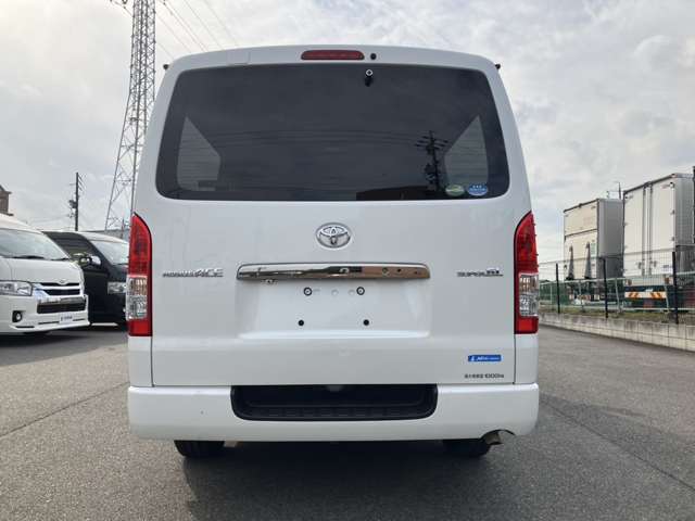 ご試乗も勿論可能です。事前にご連絡頂けましたらスムーズにご案内できます。