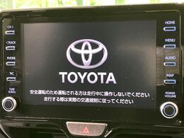 【8インチ　ディスプレイオーディオ】大画面のディスプレイはAppleCarPlayやAndroidAutoが利用可能。大きな画面でスマホナビアプリ等が利用いただけます♪