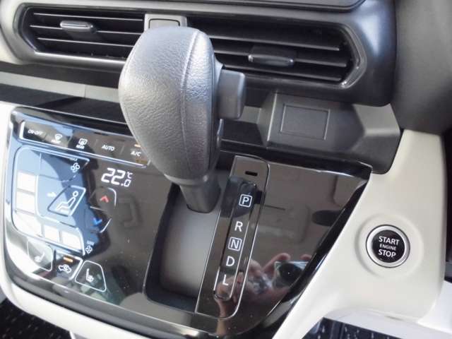 任意保険も取り扱っております。新規加入は勿論、証券診断で最適なプランをアドバイス致します。