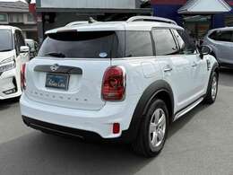 ◆輸入車を中心に、新車・国産車・軽自動車の販売・買取と幅広く営業しております◆