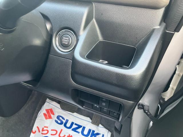 運転席ドリンクホルダー