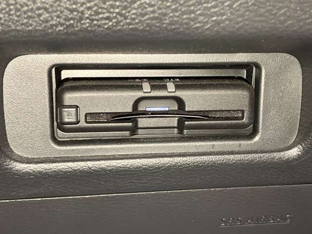 ■掲載車両以外にも在庫がたくさん！■　カーセンサーで希望の車両が見つからなくてもぜひお問い合わせ下さい。お電話でもかまいません。販売スタッフが全力でご希望のお車をお探しいたします！