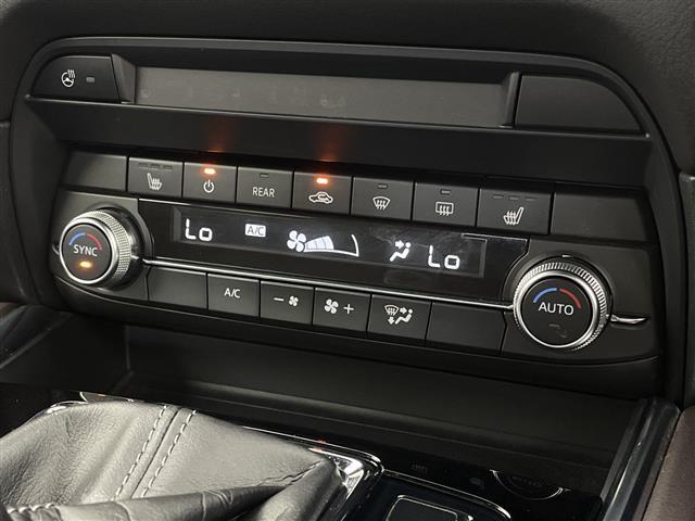 【運転席操作部】快適なドライブを楽しむための機能が装備されています！運転席から触れるので、使いやすいです！除菌プランいれていただくと、さらに清潔で安心していただけます！