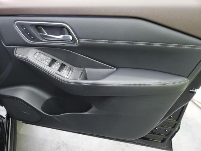 WECARSの在庫ページをご覧いただき誠にありがとうございます！WECARSは「お客様第一」をモットーにお客様のカーライフを全力でサポートいたします！