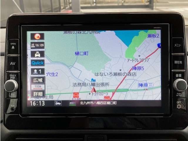 純正ナビゲーション。地上デジタル放送・DVD再生・音楽録音・Bluetooth接続