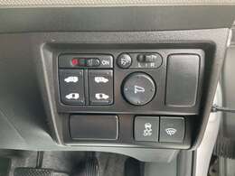 スライドドアは両側電動になります♪開閉の操作は運転席から出来ます！