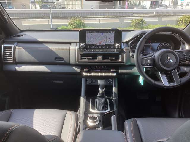 写真でわかりにくい車両状態についてはぜひお電話でお問い合わせください。
