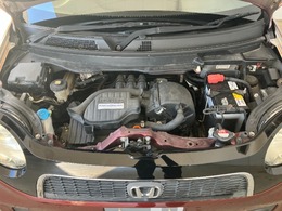 当店は仕上げ業者と提携して、車両の仕上げを行っております。磨き、ルームクリーニング、ヘッドライト磨き、を一貫して行っております。