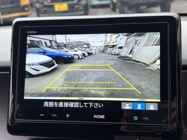 ディーラーオプションの8型ディスプレイオーディオ付き♪