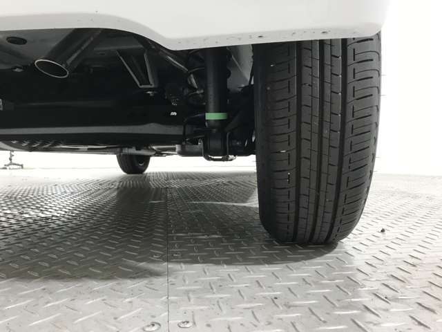 ホイールやタイヤなどのお手入れのご相談も可能です！ご購入頂いたお車を綺麗にお乗り頂けるようにサポートいたします！