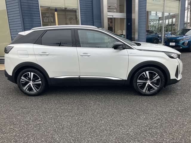 気になる車種やお色など、お気軽にお問合せください。ご希望に合うお車をご案内させていただきます。