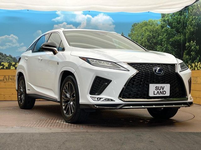 大好評のボディコーティング「弾スプラッシュコート」もご納車までに施工可能。通常のガラスコートと異なる、耐久年数6年の無機質ガラスコーティングが、ボディをキレイな状態に保ってくれます。